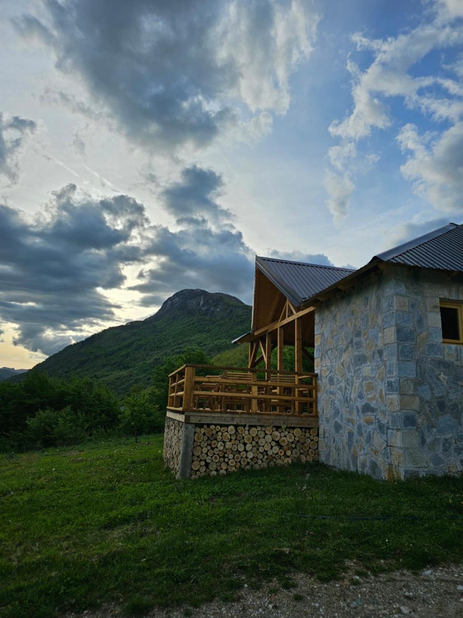 Ethno Star Bojovic Guest House Gusinje Exterior photo